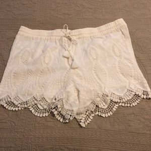 Loft. Macrame detail shorts.  Size L.  White.
